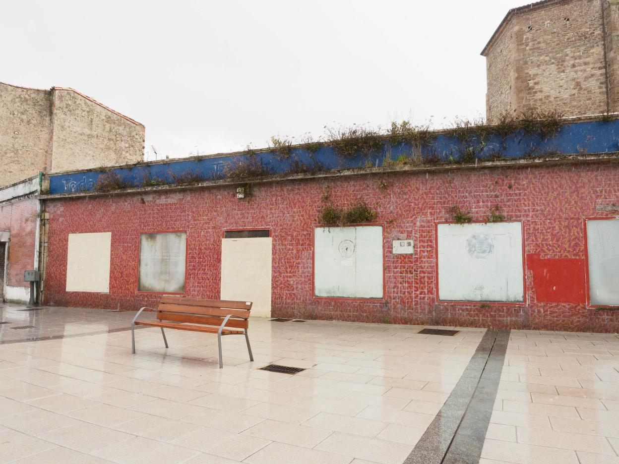Los arqueólogos plantean el derribo de edificios en La Muralla. 
