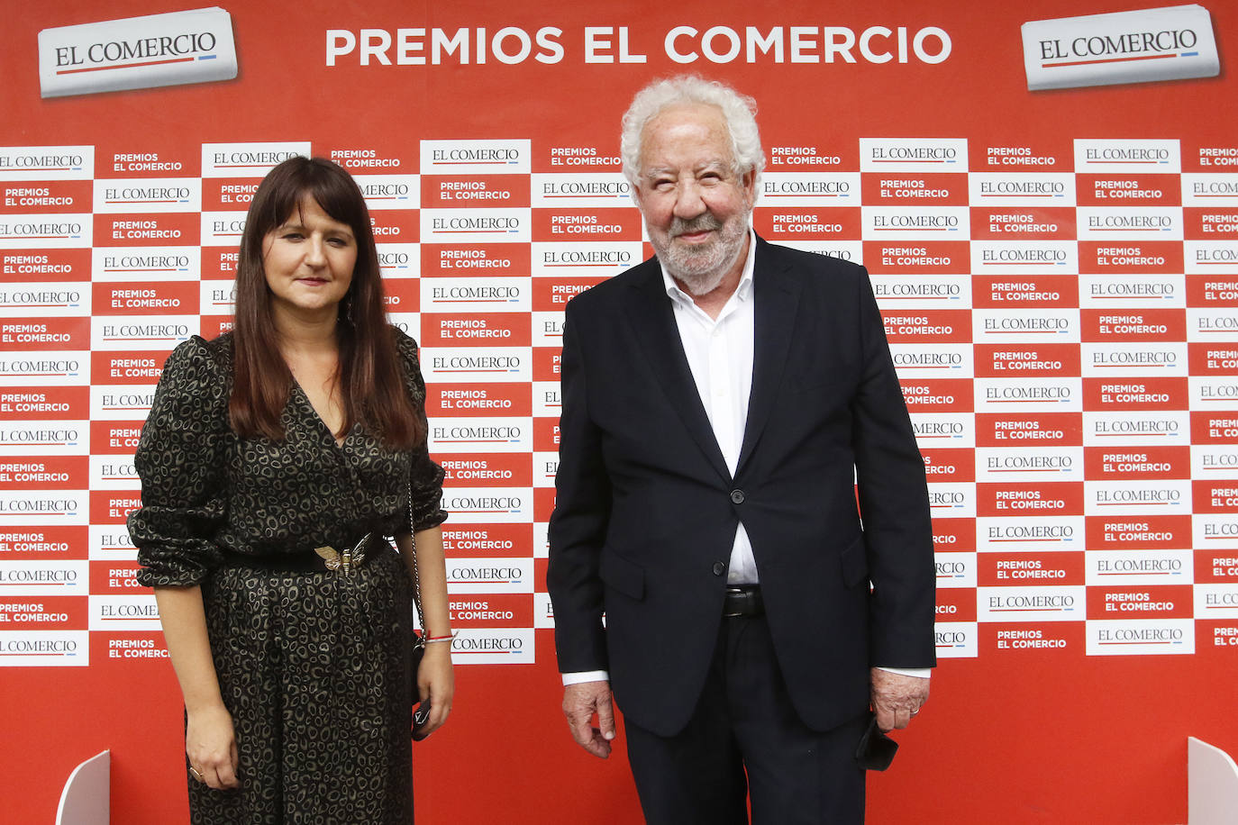 Los galardonados en la edición de este año son las Residencias de Mayores del Principado (Acción Social); Graciano García (Proyección de Asturias); María López (Deporte); Ópera de Oviedo (Cultura); Mario Fernández Fraga (Investigación y Ciencia) y Zitrón (Iniciativa Empresarial)