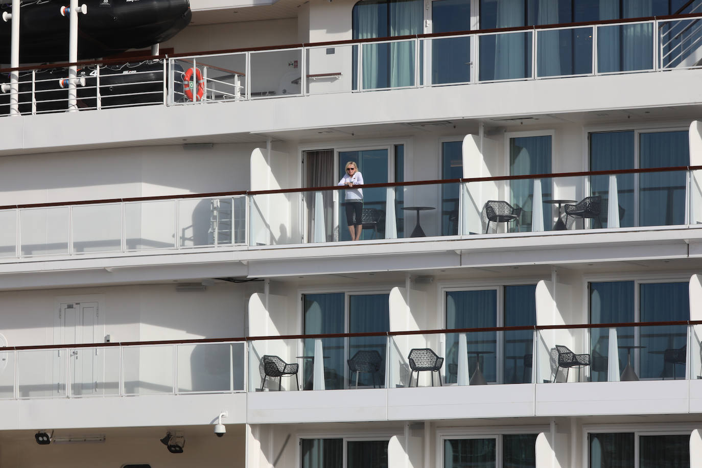 Fotos: Un crucero de lujo atraca en Avilés