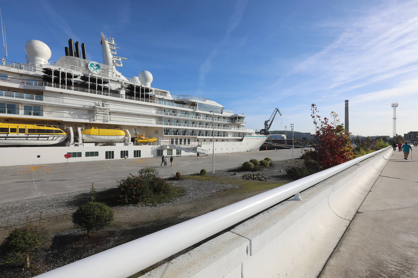 Fotos: Un crucero de lujo atraca en Avilés