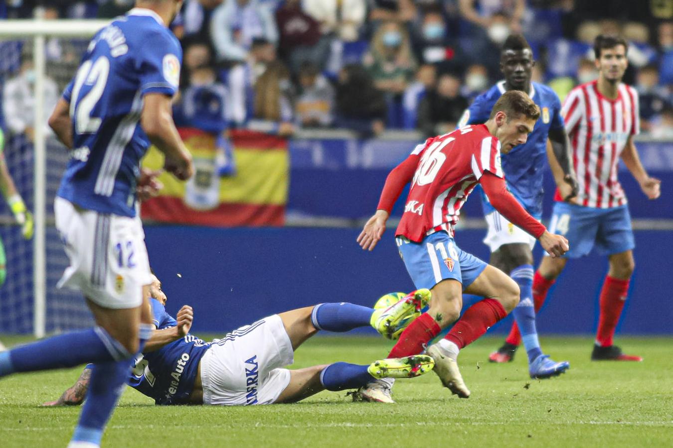 Oviedo y Sporting firman un empate con los goles de Lucas y Djuka. 