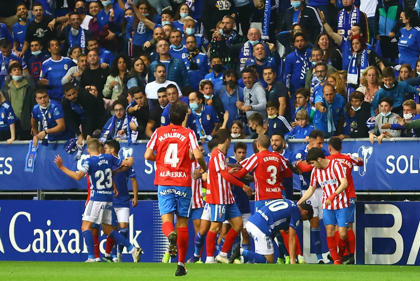 Oviedo y Sporting firman un empate con los goles de Lucas y Djuka. 