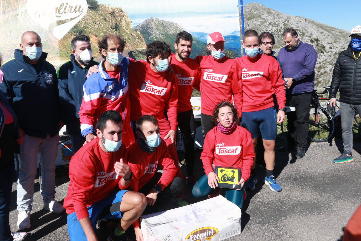 La pruebas era esperada con gran interés y así lo muestra la alta participación a la Subida a L'Angliru, que superó los 300 corredores y fue mayor que la última edición disputada en 2019. Luis Melero y Merche Palacios se adjudicaron la victoria 