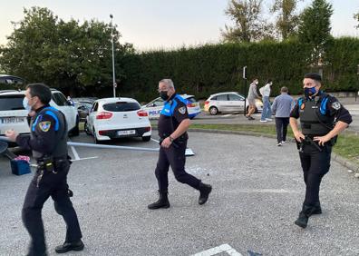 Imagen secundaria 1 - Tres coches dañados y un detenido en La Fresneda tras una persecución desde Oviedo