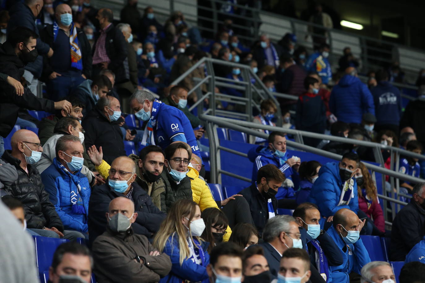 Fotos: ¿Estuviste en el Real Oviedo - Burgos? ¡Búscate!