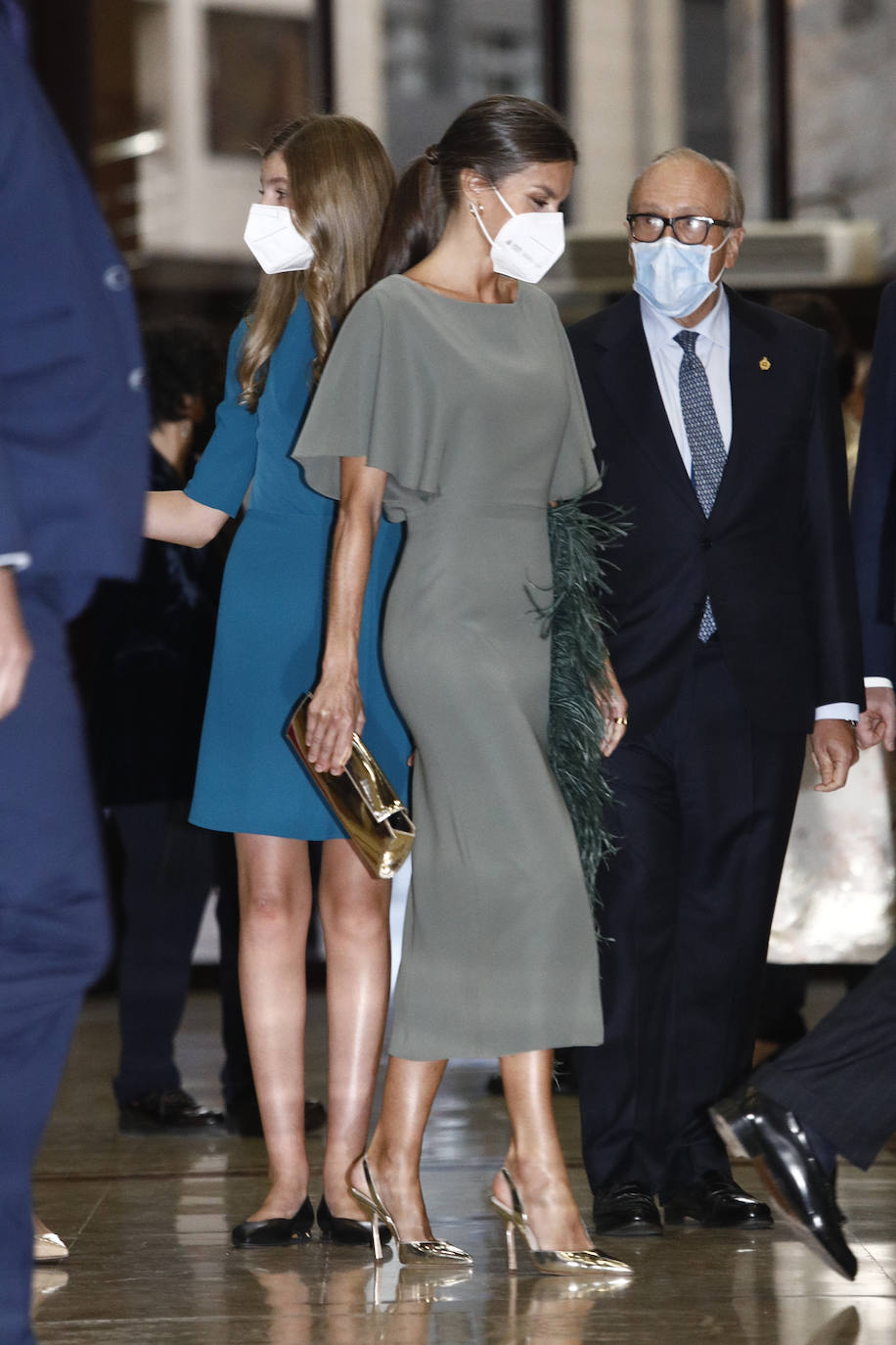 Fotos: Todos los &#039;looks&#039; de la Reina Letizia, la Princesa Leonor y la infanta Sofía