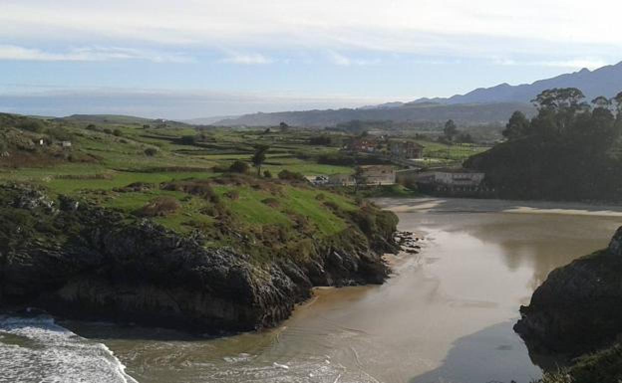 Llanes despide a José Andrés Cabrero, hallado muerto en la playa de Poo