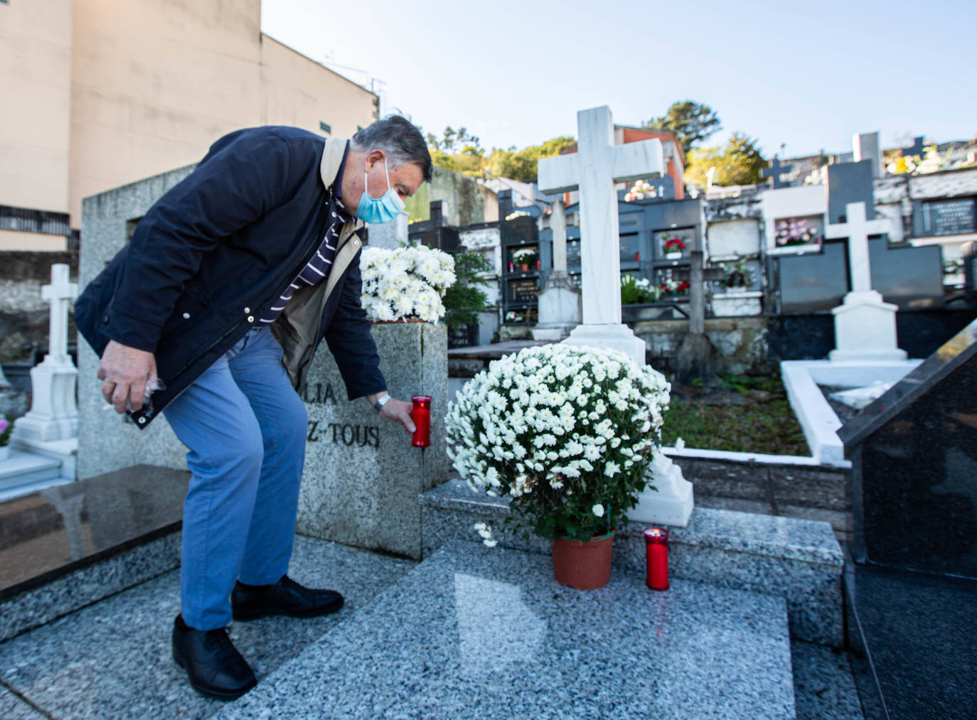 El recuerdo a los seres queridos fallecidos hoy está muy presente