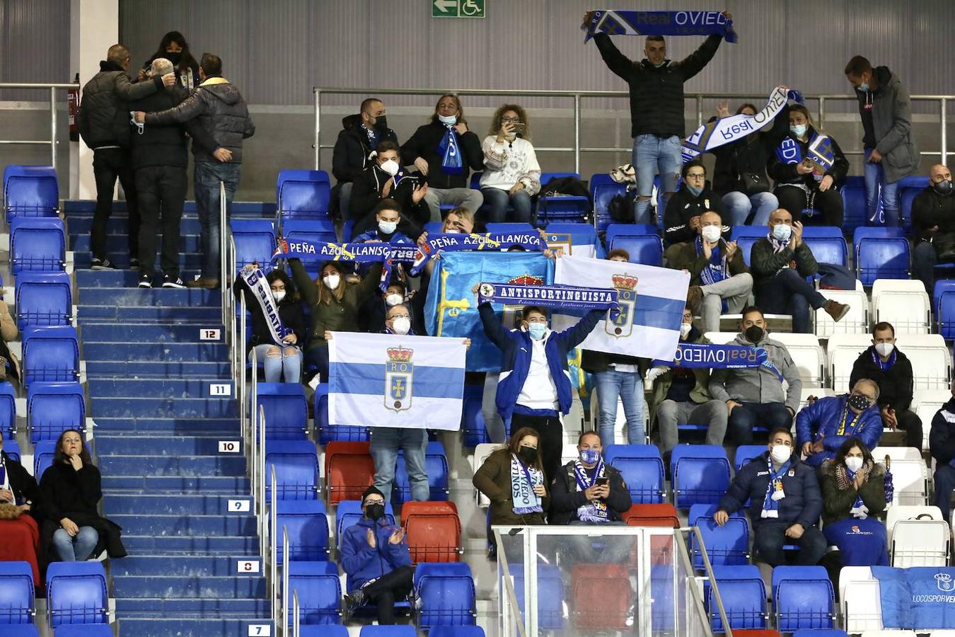 Estas son las mejores imágenes del partido disputado entre el SD Eibar y el Real Oviedo (1-0).