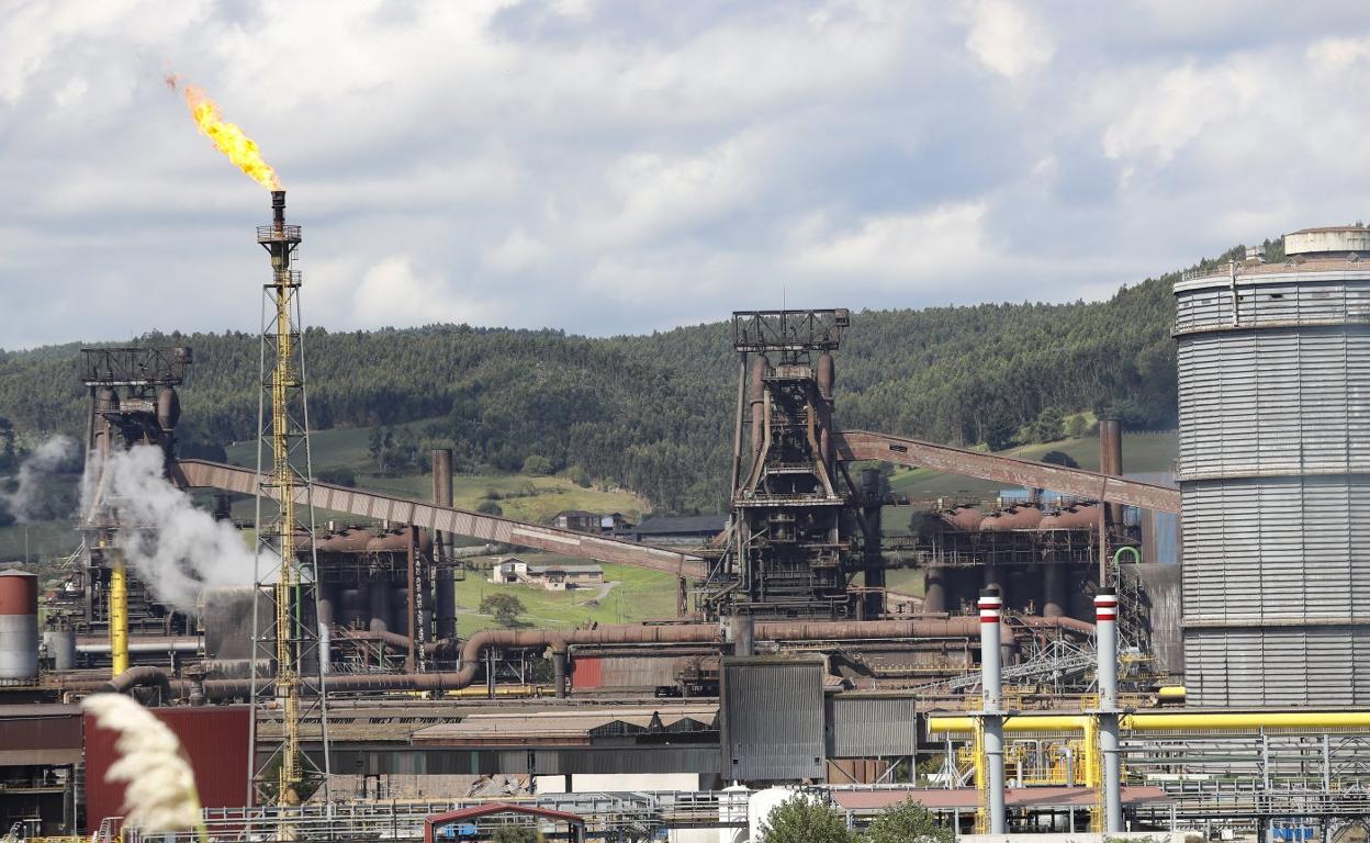 El proceso integral de las plantas asturianas permite que el impacto del coste eléctrico sea algo menor. 