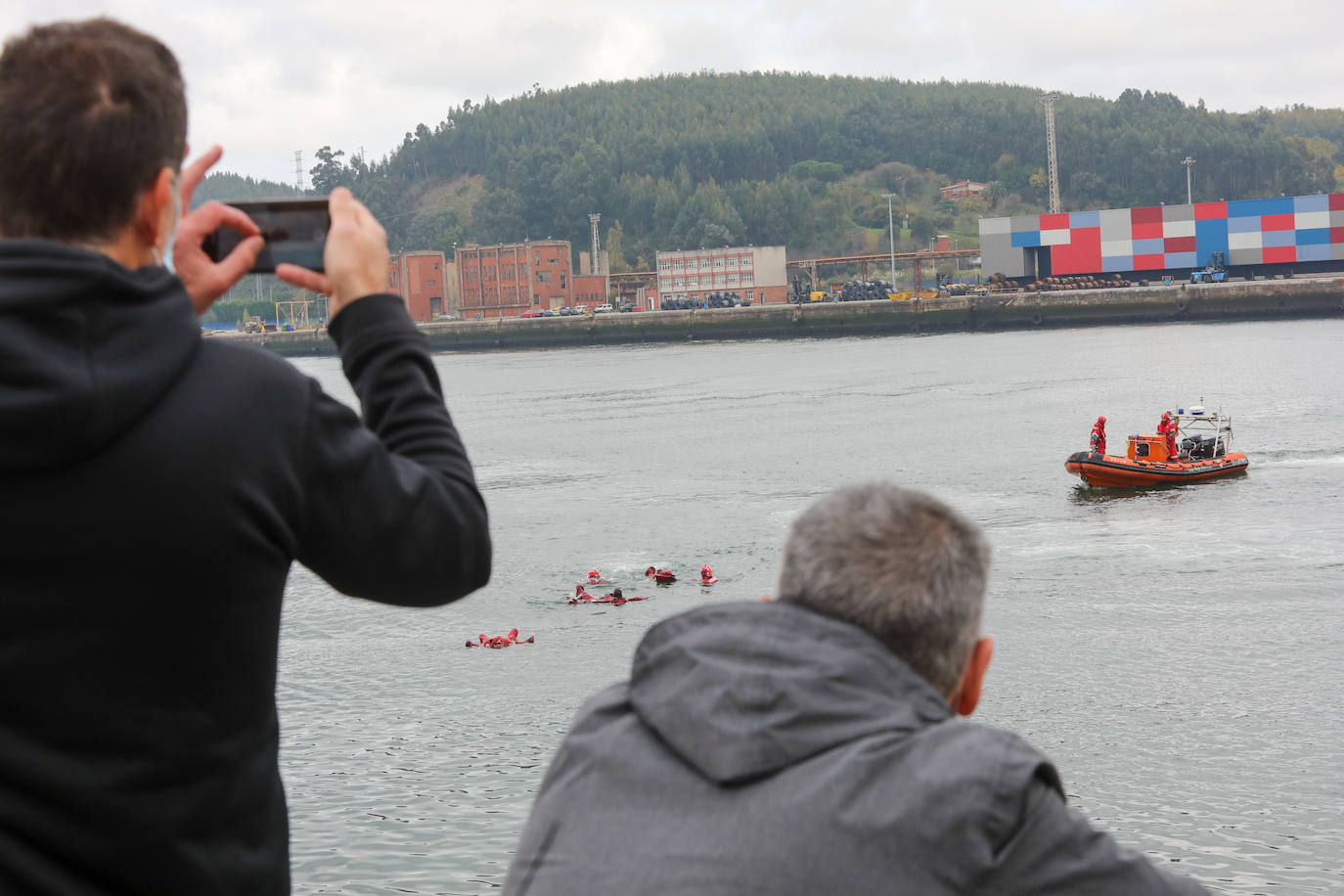 Fotos: Simulacro de rescate en la ría