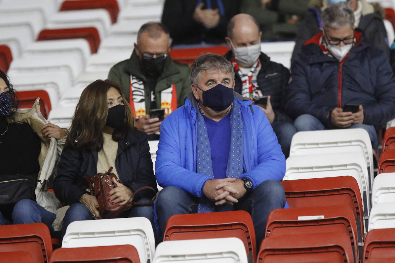 Fotos: ¿Estuviste en el Sporting - Real Sociedad B? ¡Búscate!