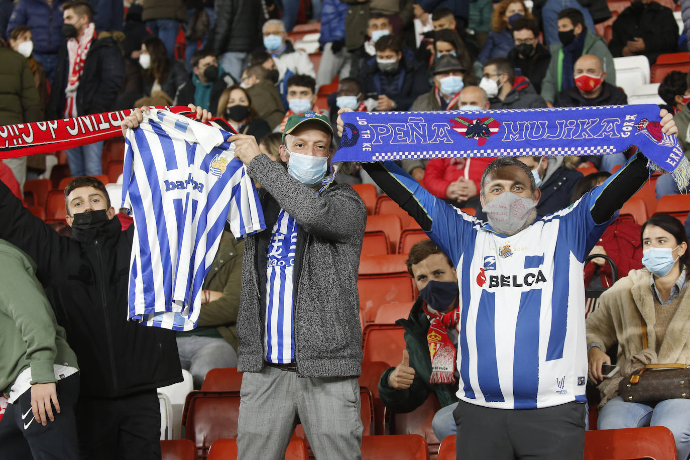 Fotos: ¿Estuviste en el Sporting - Real Sociedad B? ¡Búscate!