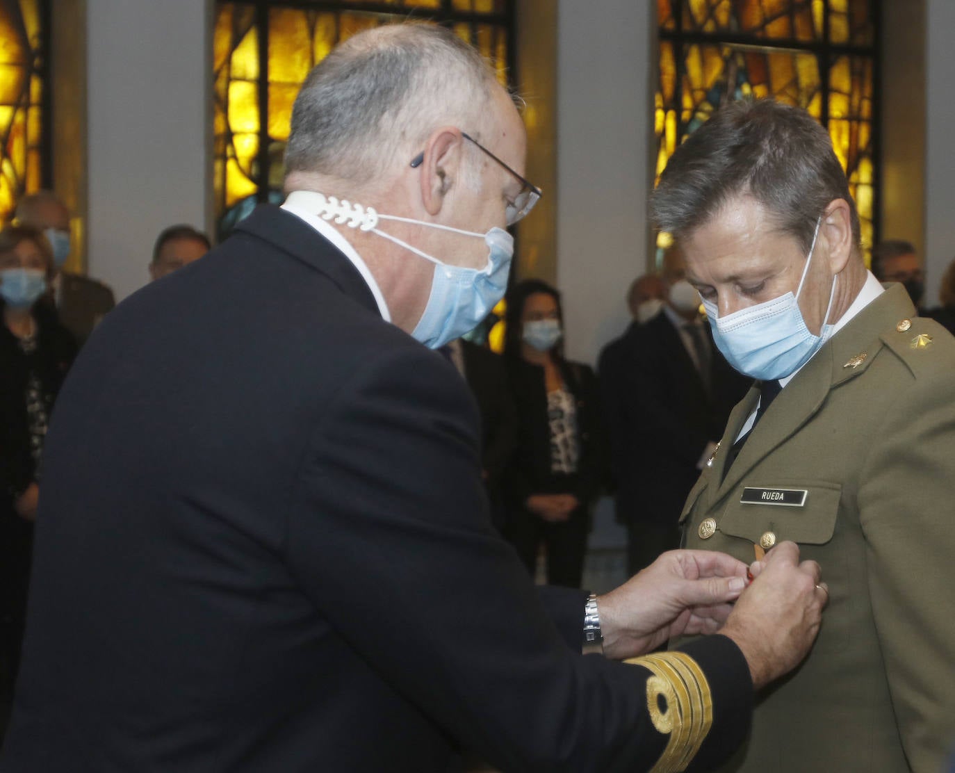 El presidente del Principado de Asturias, Adrián Barbón, asiste al acto conmemorativo del XXVII aniversario de la Delegación de Defensa en Asturias y participa en la entrega de condecoraciones y diplomas.