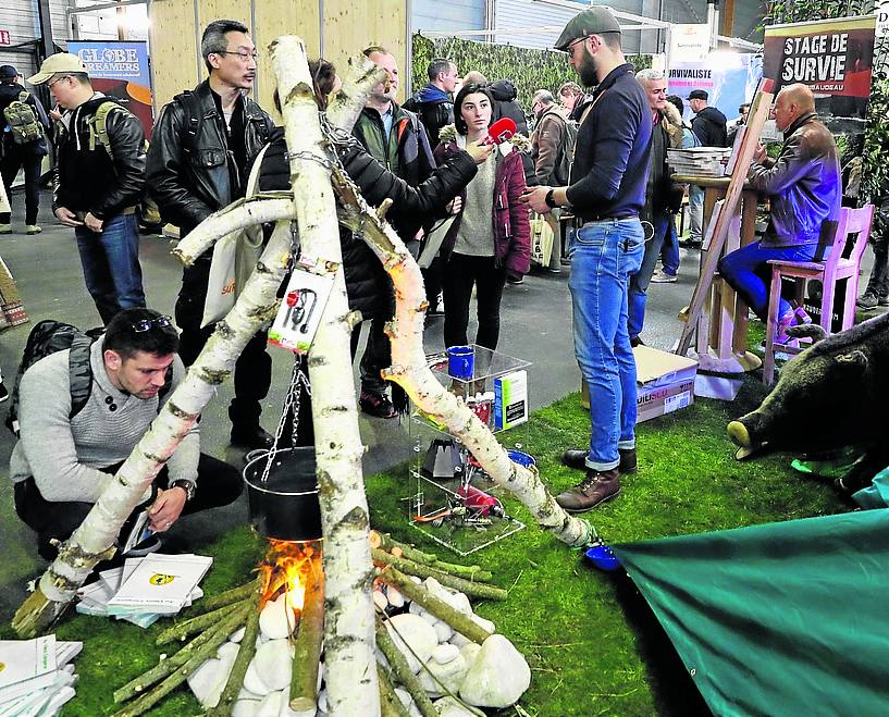 Feria de artículos de supervivencia.