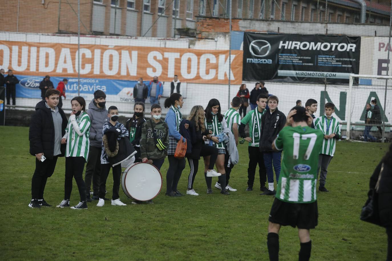 Los asturianos cayeron en la tanda de penaltis ante el Solares (3-5) después de llegar con empate a un tanto a la conclusión del tiempo reglamentario y la prórroga con un total de 120 minutos. Será el Solares el que se enfrente a un equipo de Primera División.