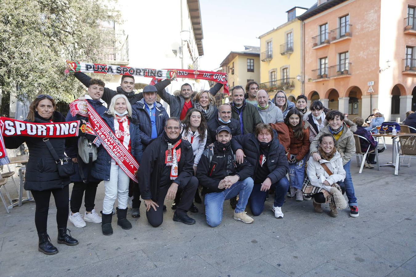 Más de quinientos sportinguistas estarán esta noche en las gradas de El Toralín para animar al conjunto rojiblanco.