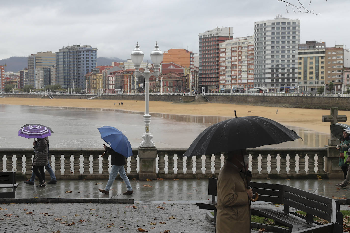 Fotos: Asturias, bajo el primer temporal de nieve del otoño