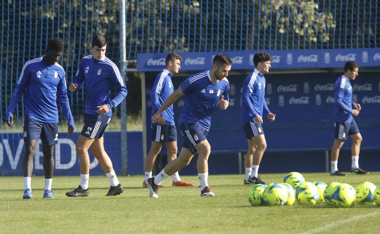 Un entrenamiento del Real Oviedo 