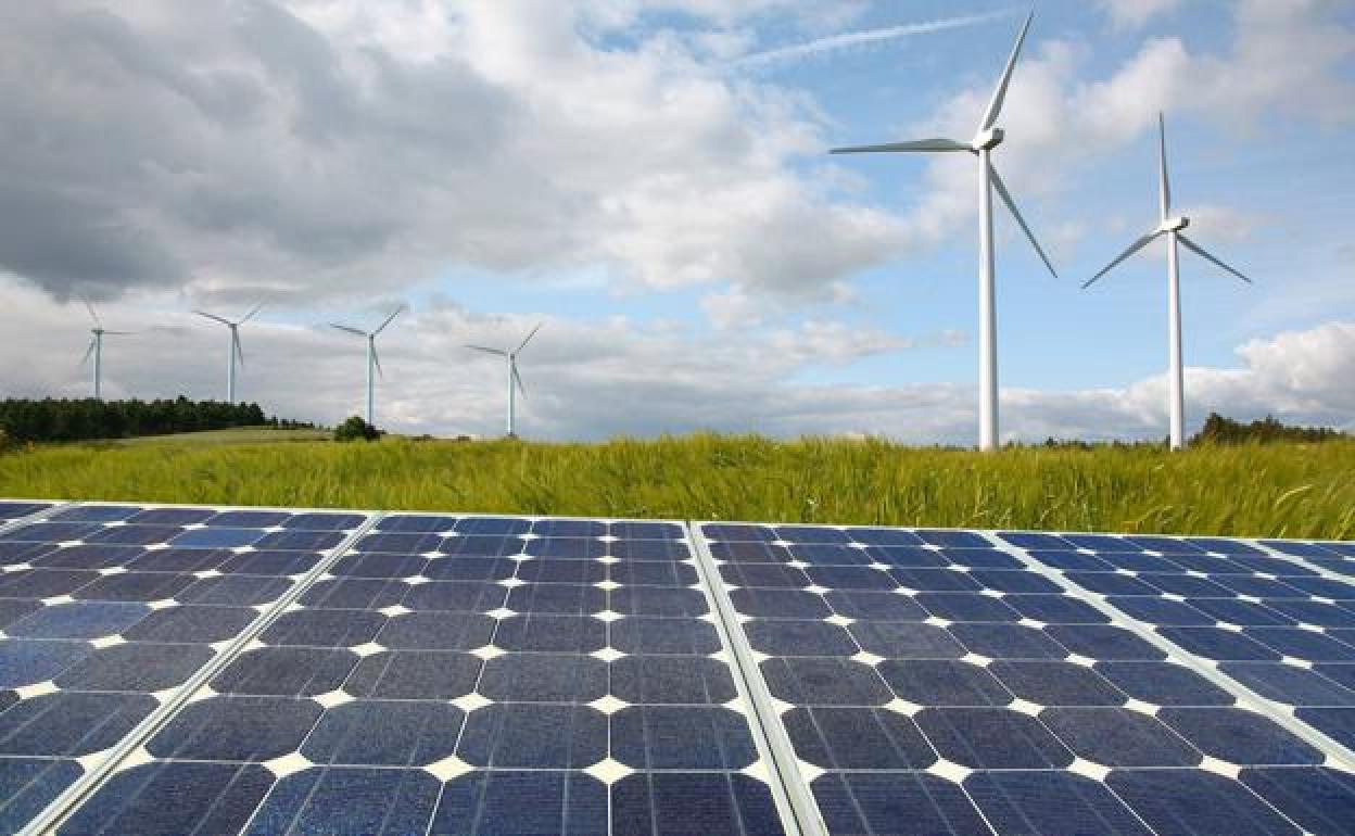 La luz no da tregua ni en fin de semana ni con las renovables.