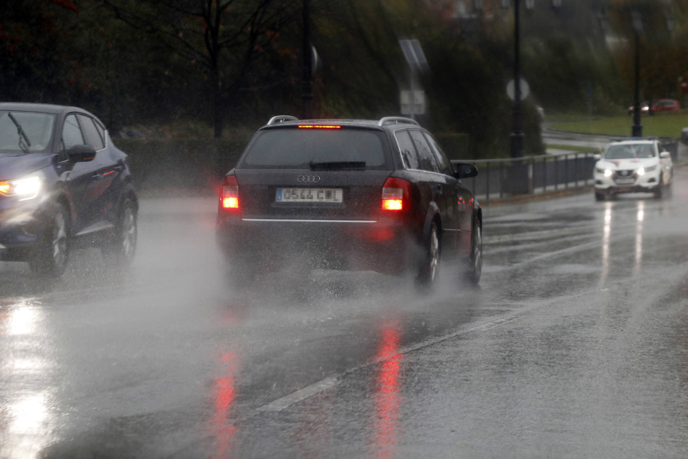 Lluvia y viento para un frío fin de semana en Oviedo