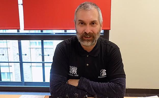 Sergio Arias, del Club Antonio Rico. 