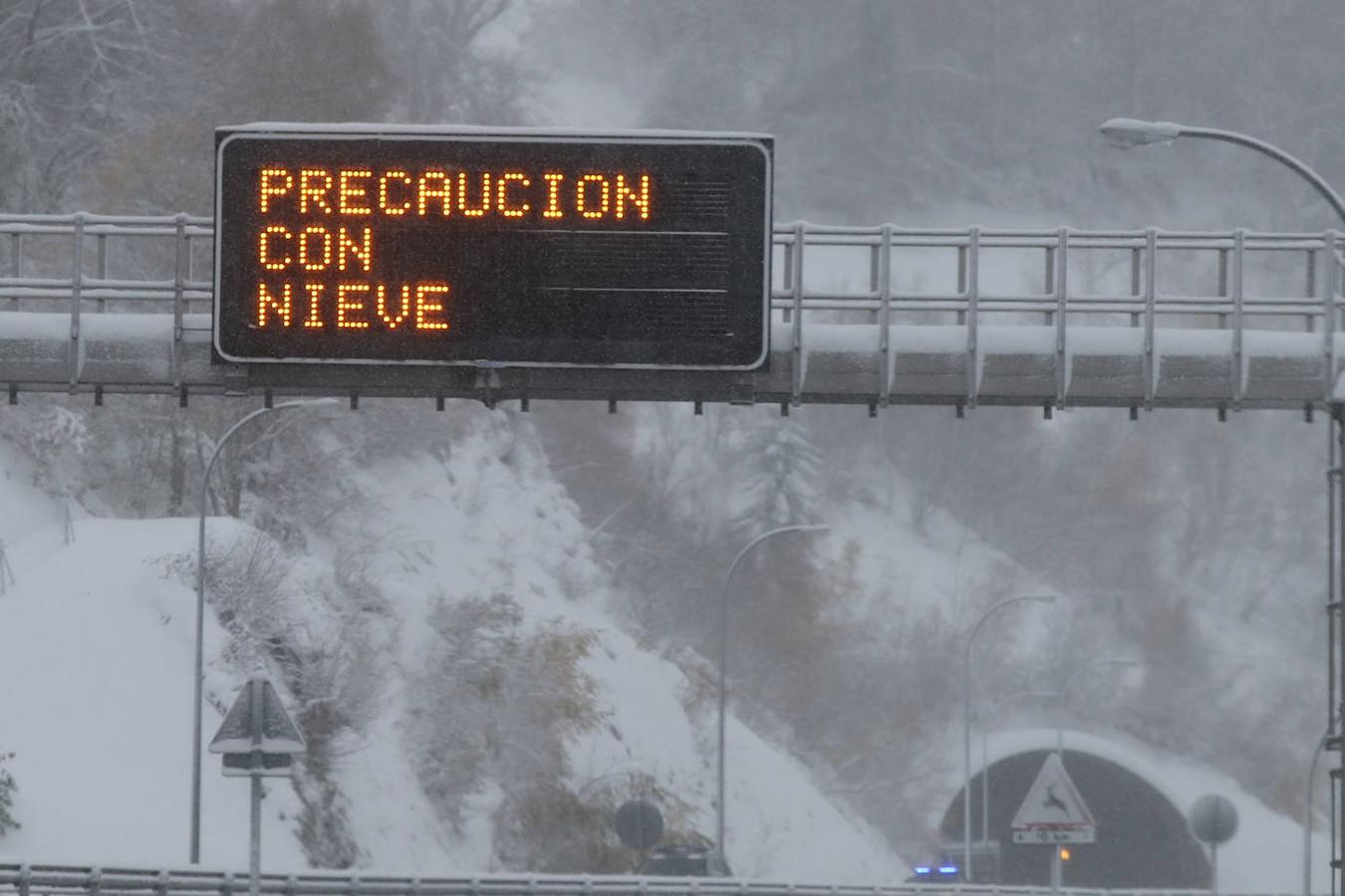 Nieve en Asturias, en la estaciones de esquí de Brañillín y en Somiedo.