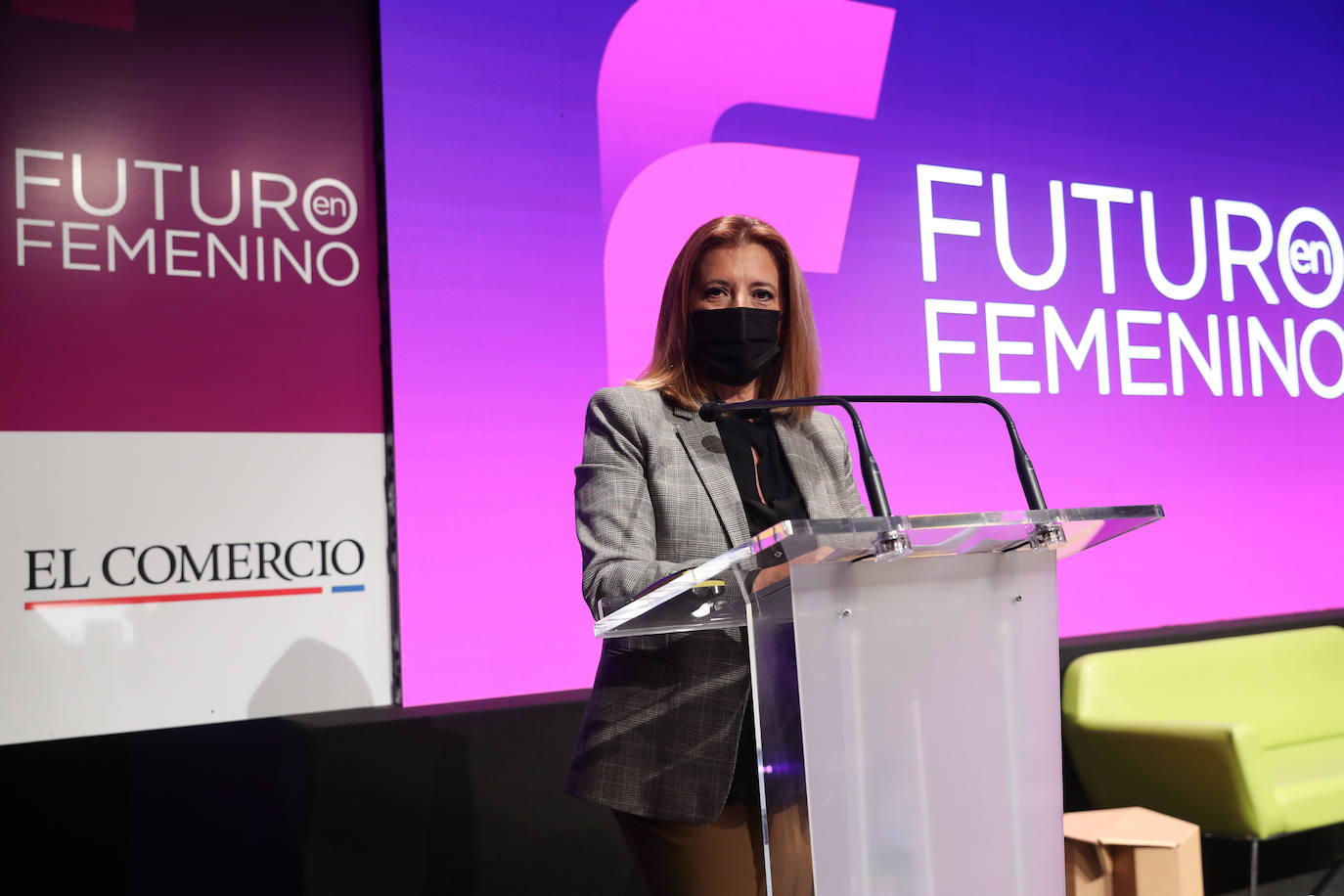 'Futuro en Femenino' educa en igualdad a los más jóvenes y visibiliza la importancia del papel de la mujer en la empresa, las instituciones y la sociedad.