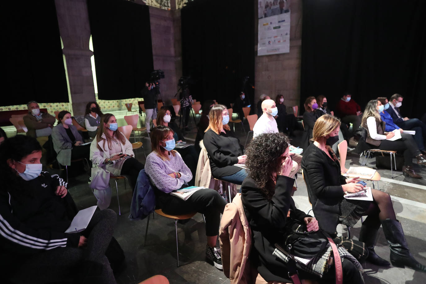 'Futuro en Femenino' educa en igualdad a los más jóvenes y visibiliza la importancia del papel de la mujer en la empresa, las instituciones y la sociedad.