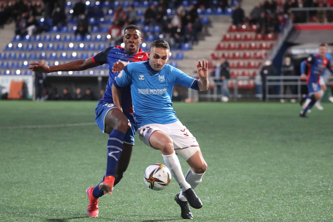 Fotos: Las mejores jugadas del Langreo-Pontevedra