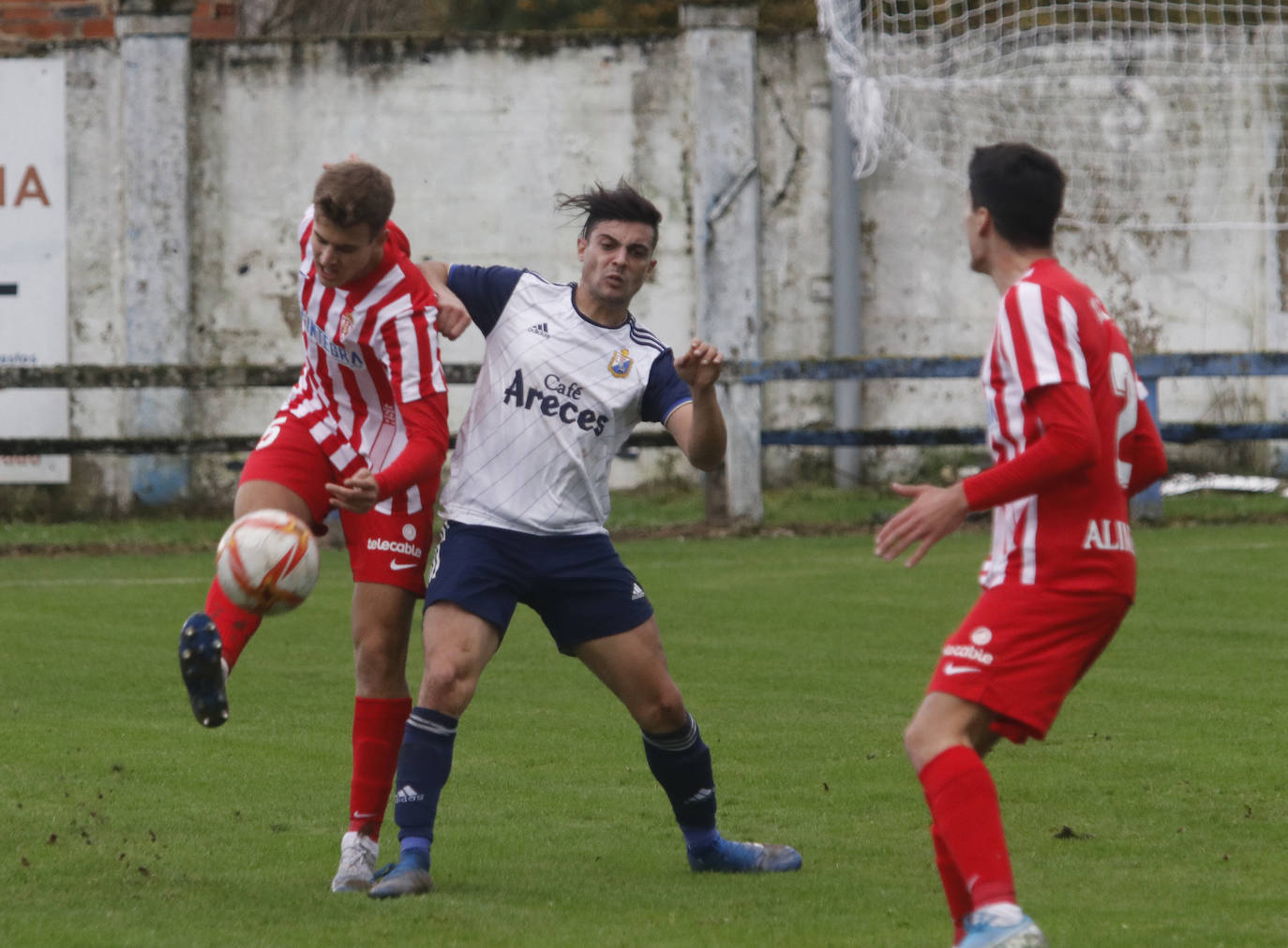 Fotos: Las mejores jugadas del Sporting B-Mosconia
