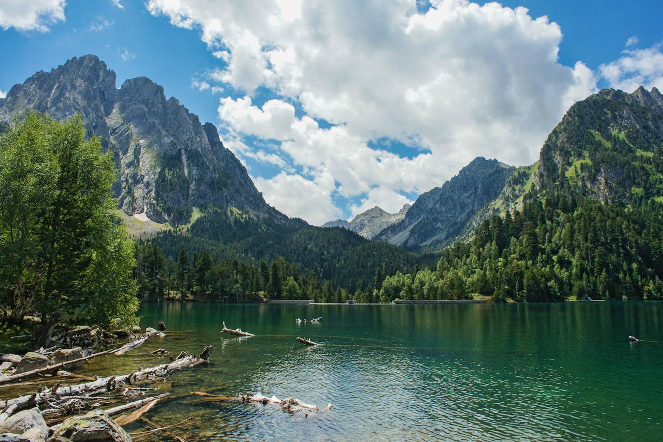 Estany de Sant Maurici (Lérida).