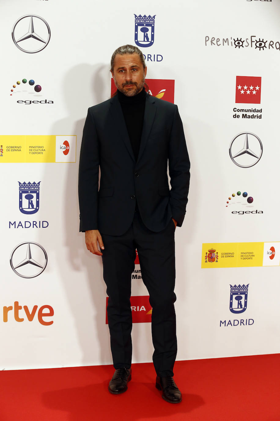 Los Premios José María Forqué han celebrado su 27 edición con 'El buen patrón' (mejor película) y 'Hierro' (mejor serie) como grandes triunfadoras de la noche. La alfombra roja ha estado repleta de grandes celebridades, como la actriz asturiana Paula Echevarría, Javier Cámara (mejor interpretación masculina) o Blanca Portillo (mejor interpretación femenina). 