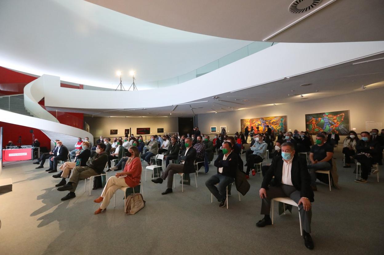 Asistentes a un acto celebrado en la cúpula en este año. 