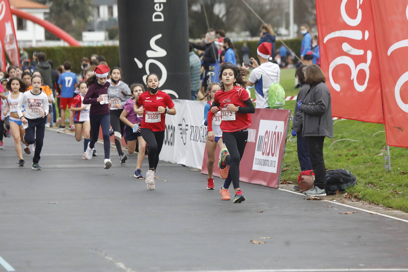 Fotos: Así fue la Carrera de Nochebuena de los niños