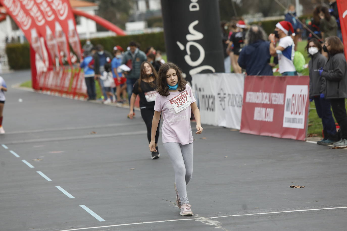 Fotos: Así fue la Carrera de Nochebuena de los niños
