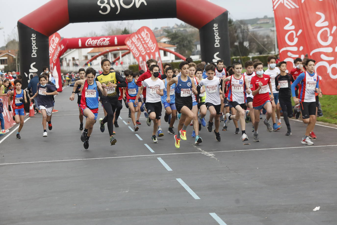Fotos: Así fue la Carrera de Nochebuena de los niños