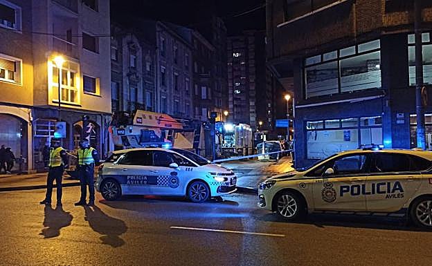 Intervención en un incendio en la avenida de Portugal.
