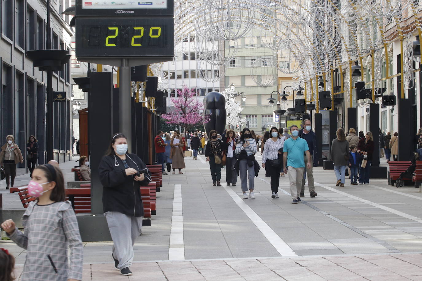 Fotos: Tiempo veraniego para despedir el año en Asturias