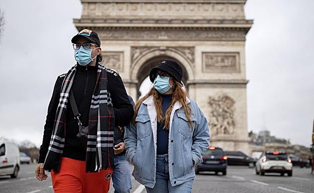 Investigan la aparición en Francia de una nueva variante de covid denominada Ihu