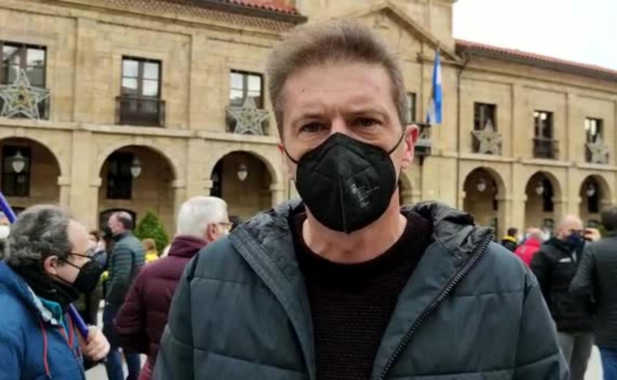 Vídeo | De la Uz: «No permitiremos que echen a la plantilla y tiren los restos a cualquier caco que se preste»