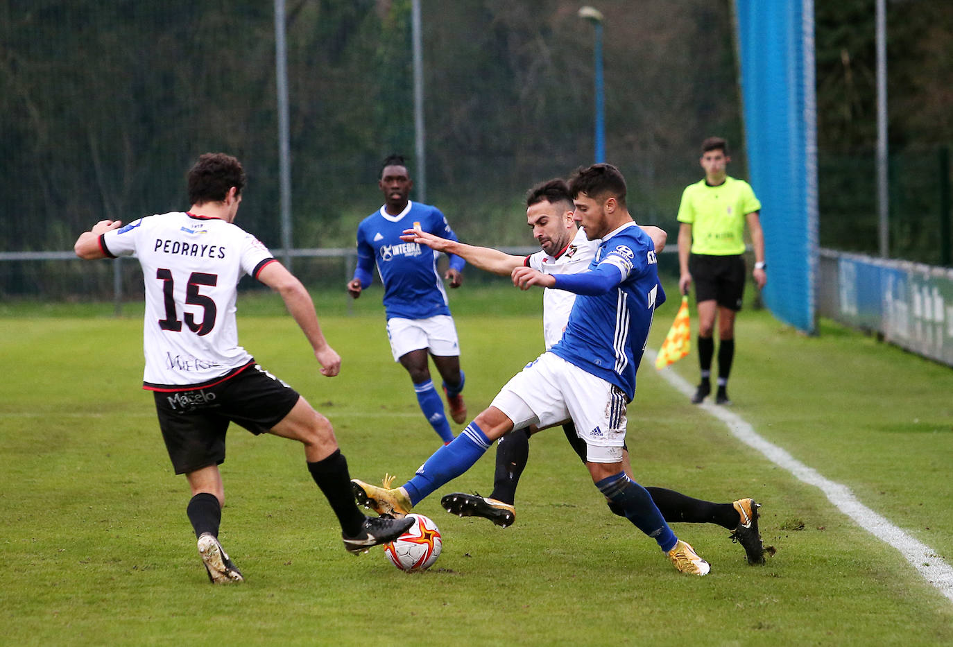 Fotos: Las mejores imágenes del Oviedo Vetusta - Caudal
