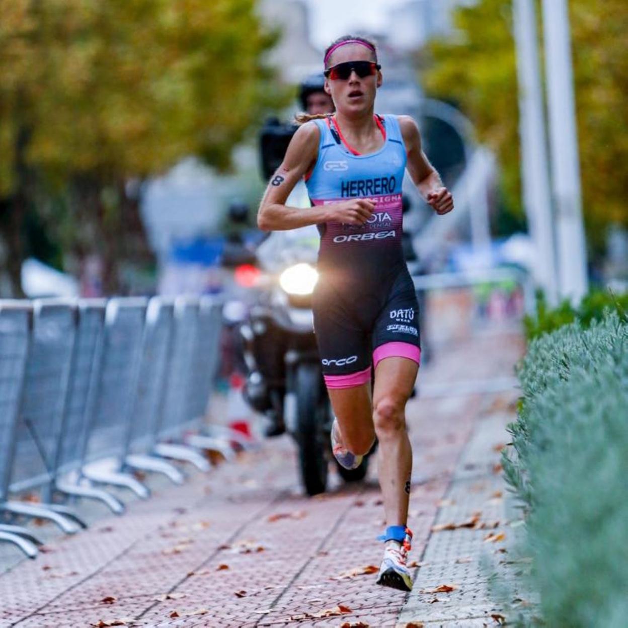 Paula Herrero, durante una carrera disputada en octubre. 