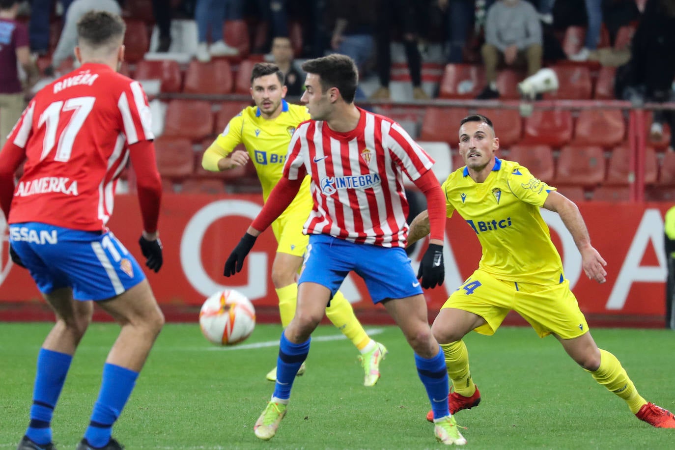 Fotos: Las mejores jugadas del Sporting-Cádiz