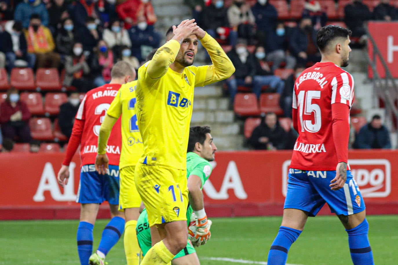 Fotos: Las mejores jugadas del Sporting-Cádiz