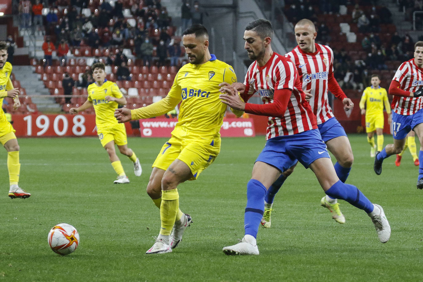 Fotos: Las mejores jugadas del Sporting-Cádiz