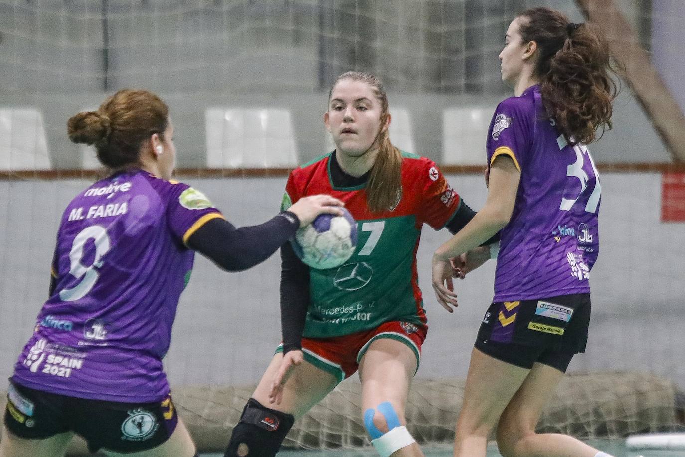 Fotos: Balonmano femenino: El Unicaja se clasifica para la Copa de la Reina