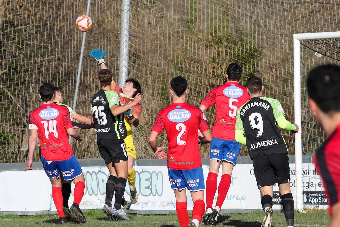 Fotos: Las mejores jugadas del Colunga - Sporting B