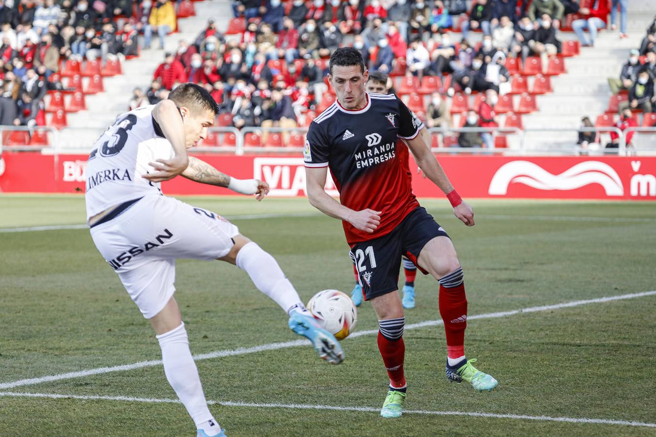 Djuka, Aitor y Rivera firman los tantos rojiblancos en un buen partido de los hombres de Gallego