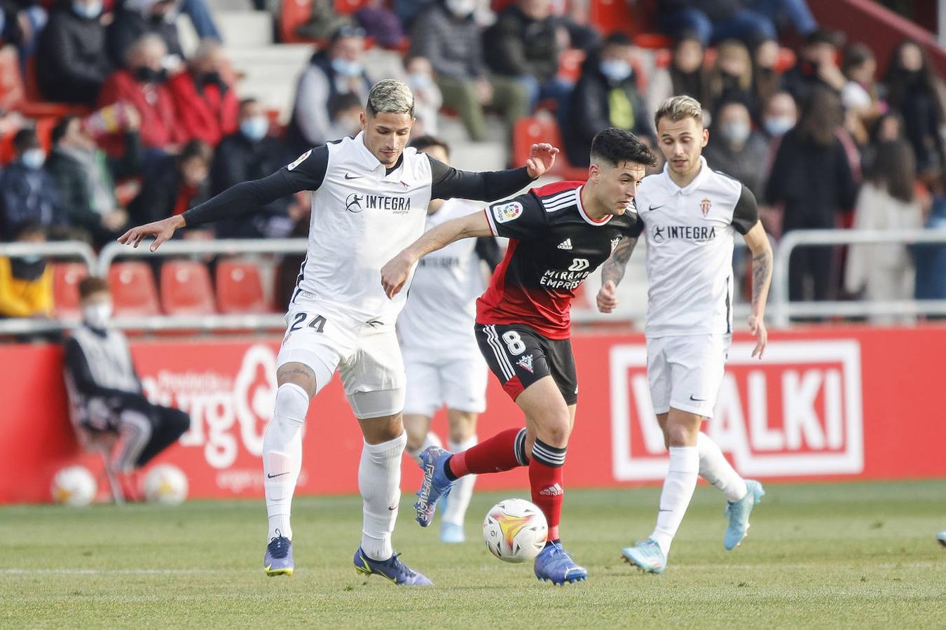 Djuka, Aitor y Rivera firman los tantos rojiblancos en un buen partido de los hombres de Gallego